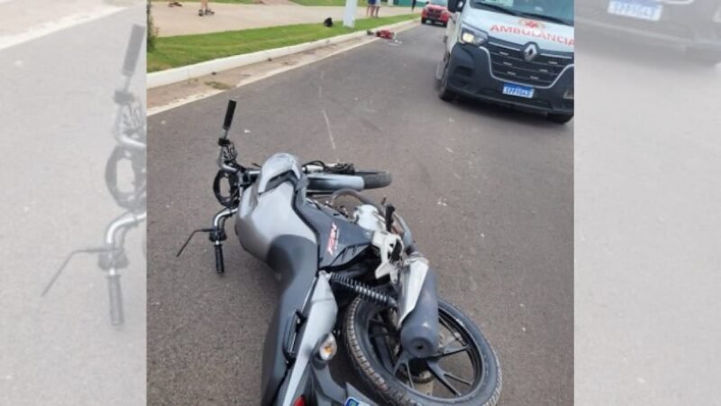 Menina de 2 anos morre e mãe fica ferida após motocicleta atingir poste em Cuiabá