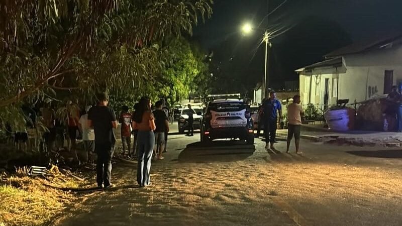 Tornozelado é executado a tiros ao lado de Saveiro no interior de MT