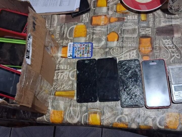 Membros de facção criminosa investigada por envolvimento em roubo são alvos de operação