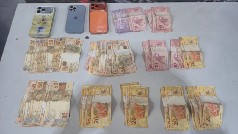 Estelionatários são presos em Várzea Grande com R$ 3,8 mil de golpes em site de vendas