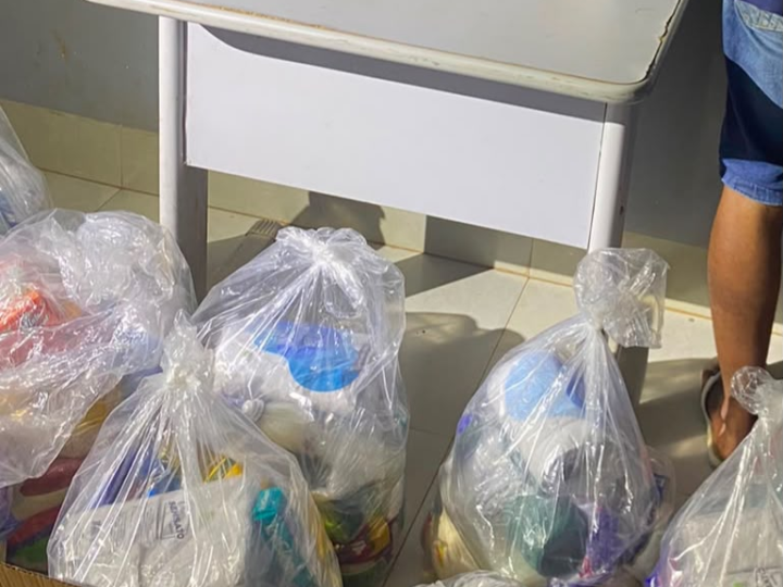 Faccionado é preso pela Polícia Militar com arma de fogo e 11 cestas básicas