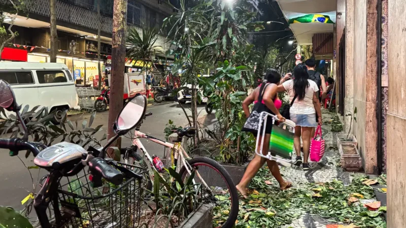 Rio de Janeiro tem duas mortes e um desaparecido depois de ventania