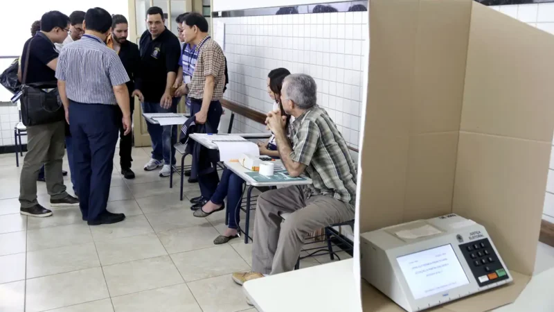 Justiça Eleitoral começa a convocar mesários para eleições de outubro