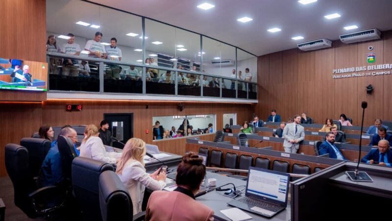 Câmara aprova concessão de área do Shopping Popular de Cuiabá durante 30 anos