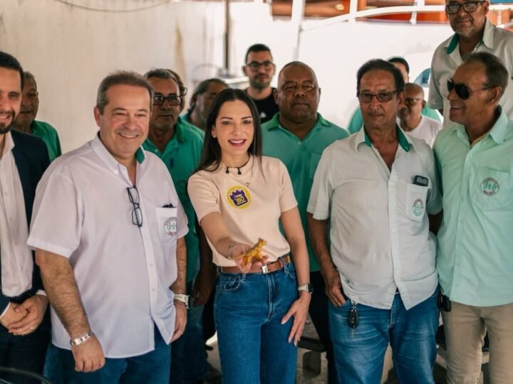 Janaina se reúne com taxistas de VG e garante representatividade no Senado