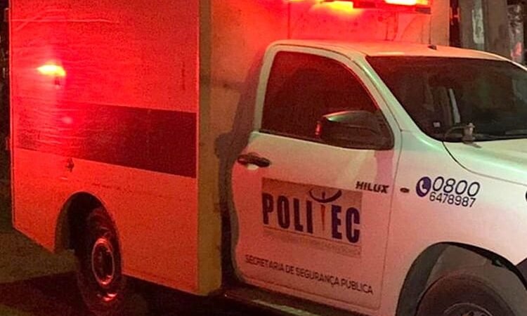 Jovem de 17 anos morre após bater moto na traseira de caminhão em Vila Bela