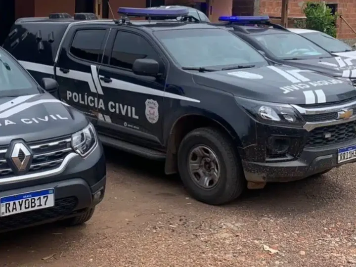 Nora é presa após confessar em depoimento na delegacia ter matado ex-servidora pública
