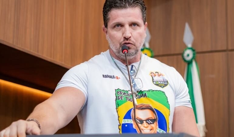 Cuiabá sanciona lei para ajudar pessoas vulneráveis a retornarem à cidade de origem