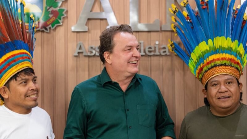 Povos indígenas reconhecem trabalho de Max por iniciativa pioneira no Brasil
