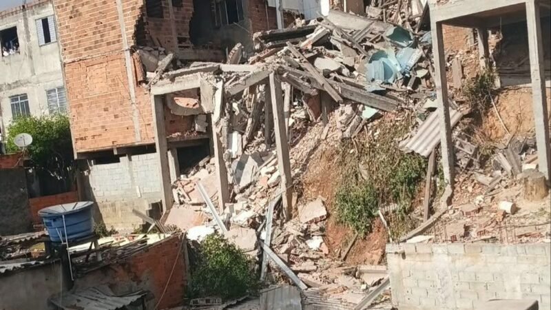 Explosão de botijão de gás causa interdição de 13 casas em São Paulo