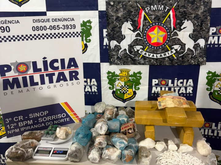 Polícia Militar prende quatro suspeitos e apreende drogas após denúncia