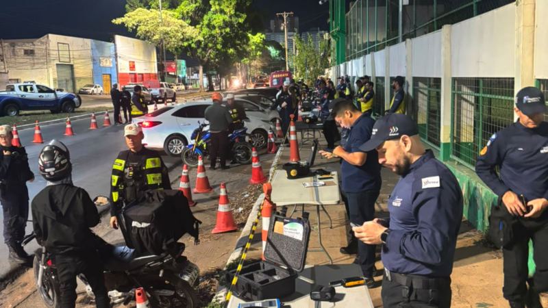 Operação Lei Seca prende sete motoristas por embriaguez ao volante em bairro de Cuiabá