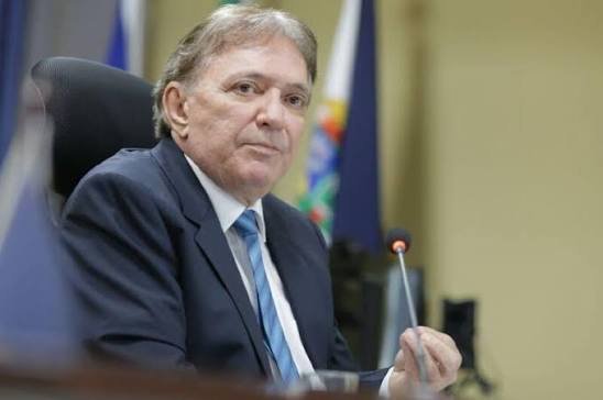 TCE vê falha em licitação de R$ 136,9 milhões, barra novas adesões e cobra mudanças da SES