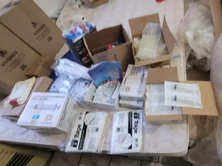 Médico e enfermeiro são alvos da PC por suspeita de venda de canetas emagrecedoras em MT