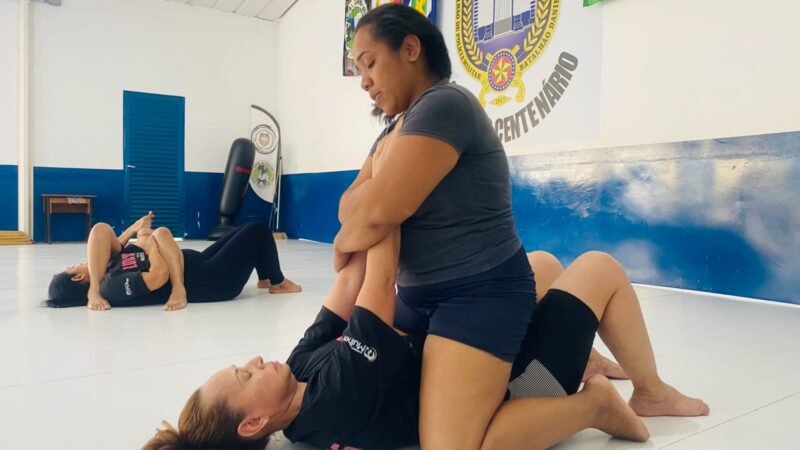 Aulas gratuitas de Jiu-Jitsu e defesa pessoal para mulheres estão com vagas abertas