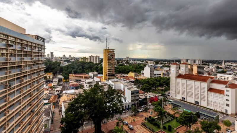 Cuiabá tem alerta para chuvas intensas e ventos de até 60 km/h para esta terça-feira