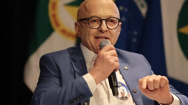 Pivetta diz que promessa de RGA da oposição é “conversa fiada” e que custo será de R$ 4 bilhões