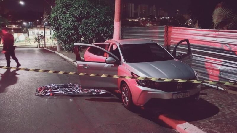 Trio rouba motorista de aplicativo, troca tiros com a polícia e um morre em Cuiabá