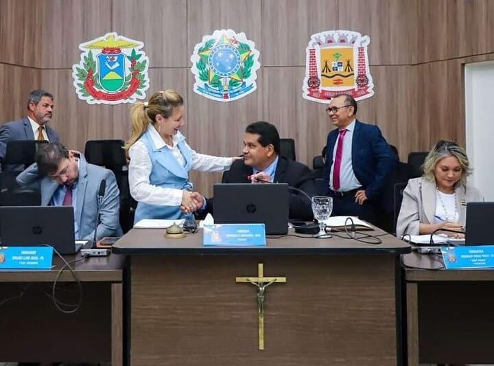 Presidente denuncia “decreto de blindagem” da prefeita para ‘isolar’ a Câmara Municipal