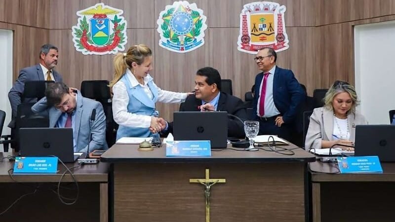 Presidente denuncia “decreto de blindagem” da prefeita para ‘isolar’ a Câmara Municipal