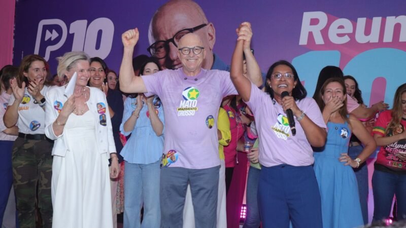 Pivetta e Gisela se comprometem com mais de 2 mil mulheres de priorizar a pauta feminina