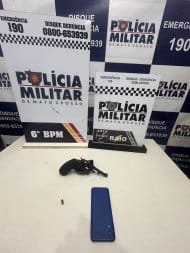 Faccionado em moto é preso com arma de fogo e fazendo videochamada