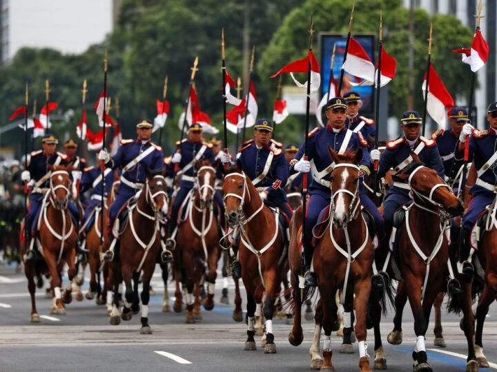 Tradicional desfile cívico-militar é realizado no Rio de Janeiro