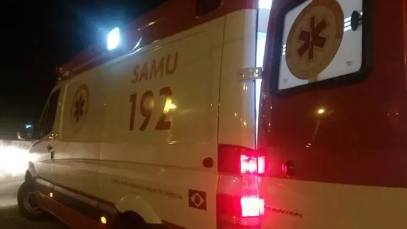 Homem é amarrado e esfaqueado durante assalto à residência em Cuiabá