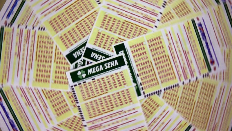 Mega-Sena acumula para R$ 102 milhões; confira os números sorteados
