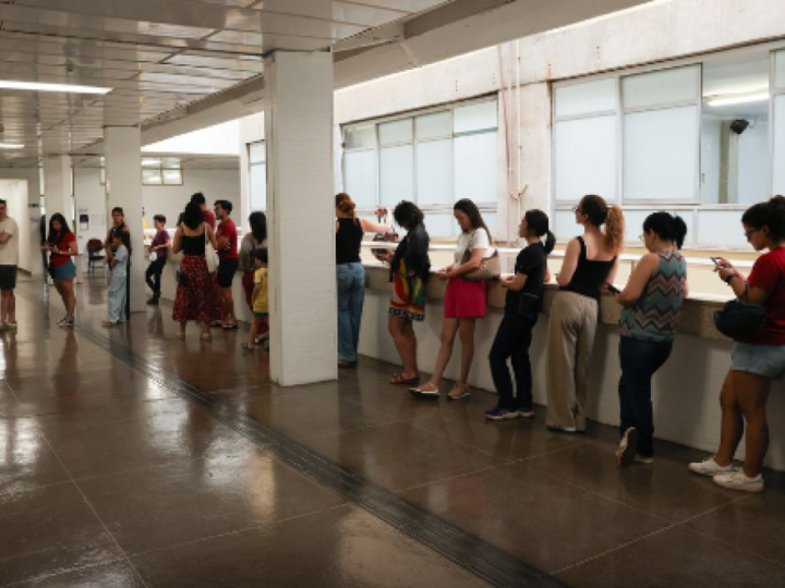 Segundo turno: saiba como consultar local nos canais oficiais para votar no domingo