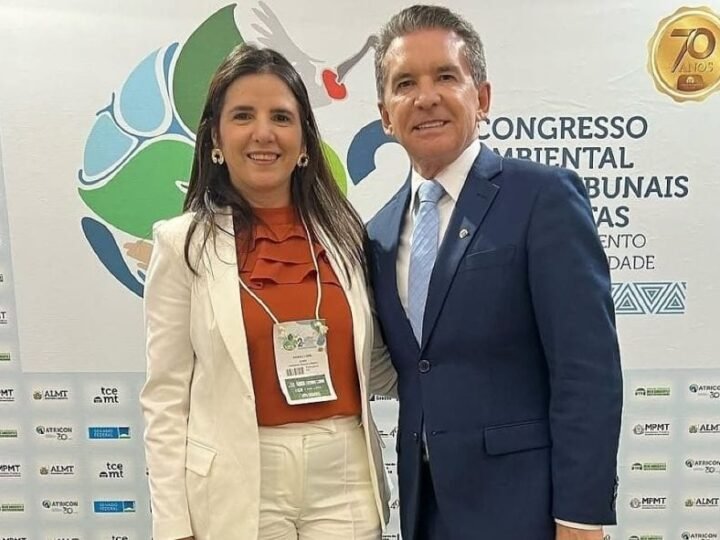 Chefe de gabinete do presidente sacou R$ 3,5 milhões em agência bancária anexa ao TCE, diz PF