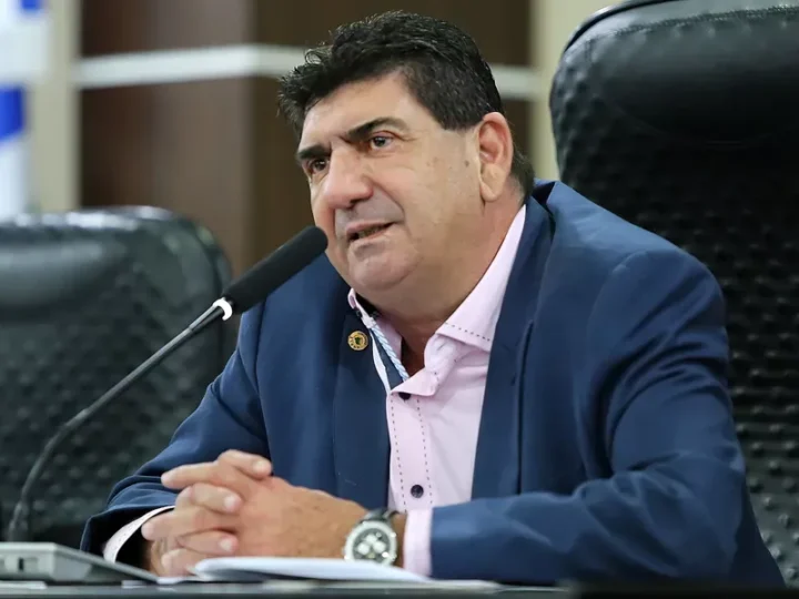 Dr. João admite interesse em permanecer na Primeira-Secretaria da ALMT