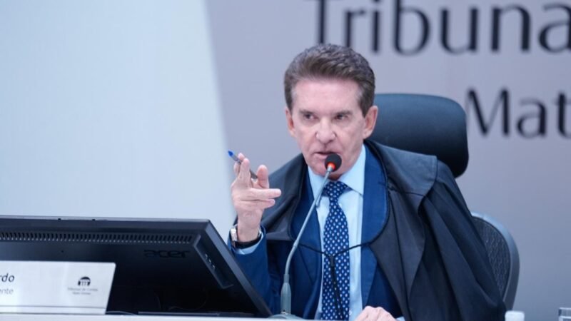 Presidente do TCE e cinco servidores são presos pela Polícia Federal em Cuiabá; nomes