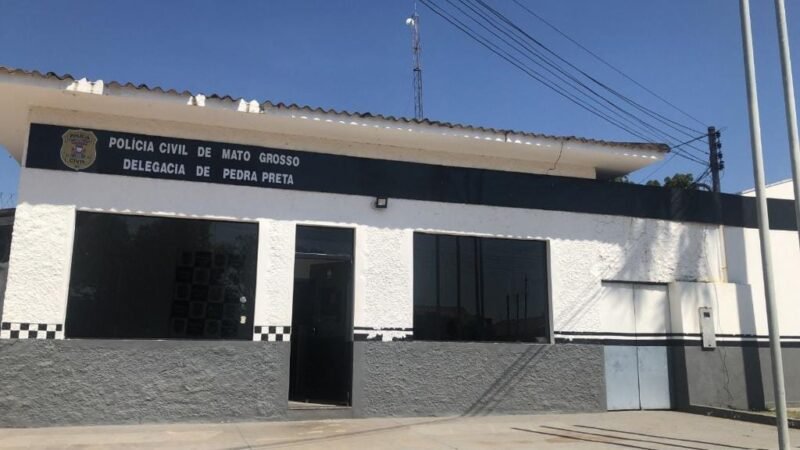 Mulher condenada a quase 18 anos de prisão por diversos crimes é presa pela PC em MT