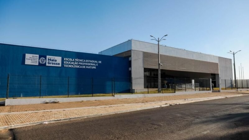 Seciteci lança edital para contratar professores e técnicos com salários de até R$ 12,7 mil