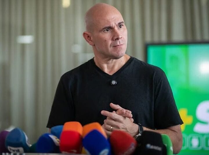 Abilio diz que Ilde tem “duas caras” na política e duvida de oposição à Prefeitura