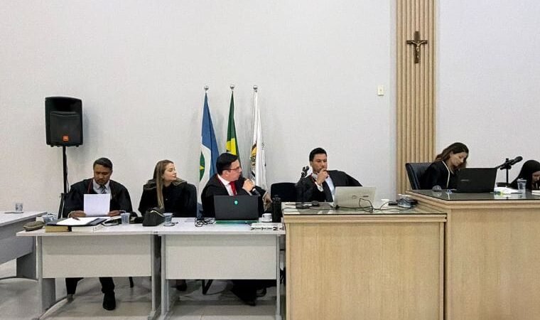Júri de policiais penais que mataram homem após festa é adiado com dissolução de conselho