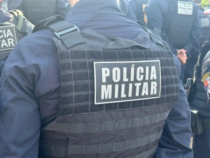Homem é preso em flagrante após agredir ex-esposa e esfaquear atual namorado dela