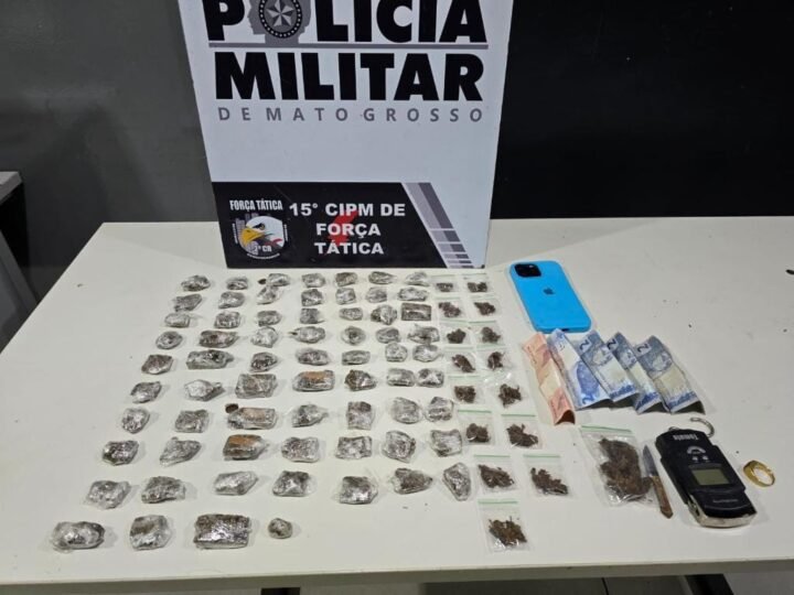 Força Tática apreende mais de 80 porções de maconha e prende dupla por tráfico