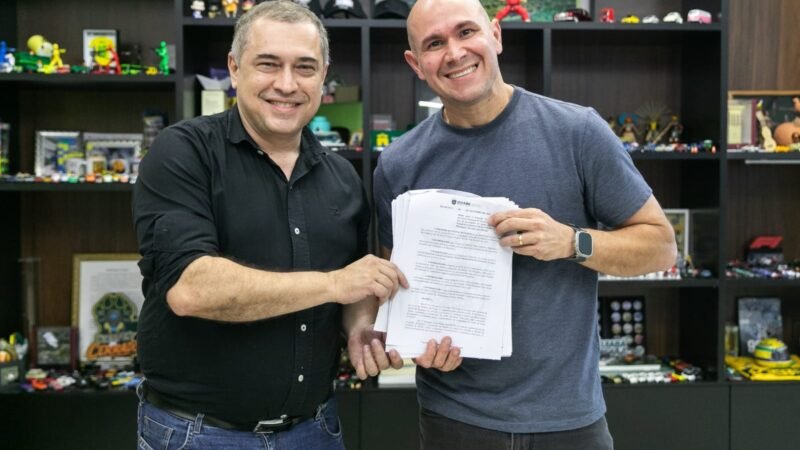 Projetos permitem negociar férias e ampliação da licença-paternidade para 30 dias