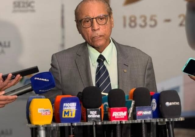 Com três aposentarias, Júlio Campos nega busca por cargo público após derrota nas urnas