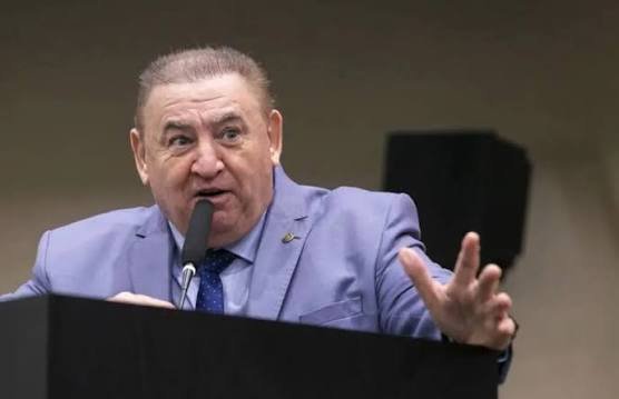 MP Eleitoral investiga deputado por suposto ato de campanha com funcionários de empresa