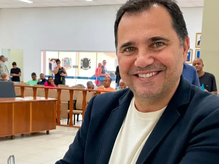 Secretário de Queimados, no Rio, morre baleado em abordagem da PM