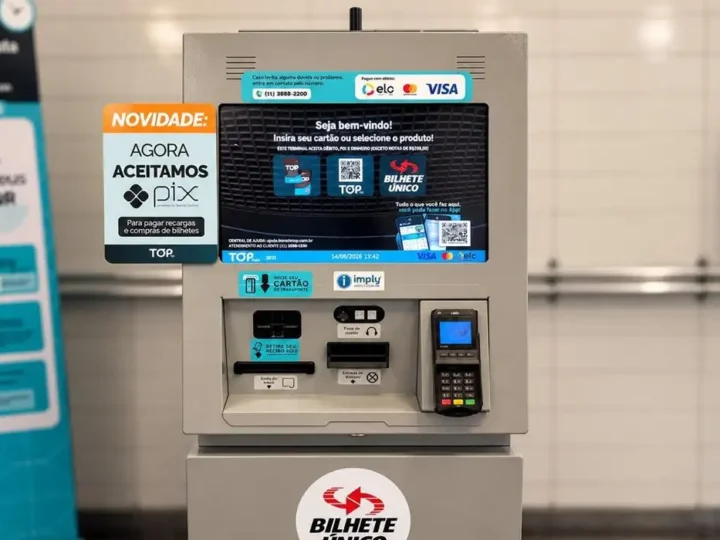 Metrô de São Paulo amplia uso do Pix no autoatendimento