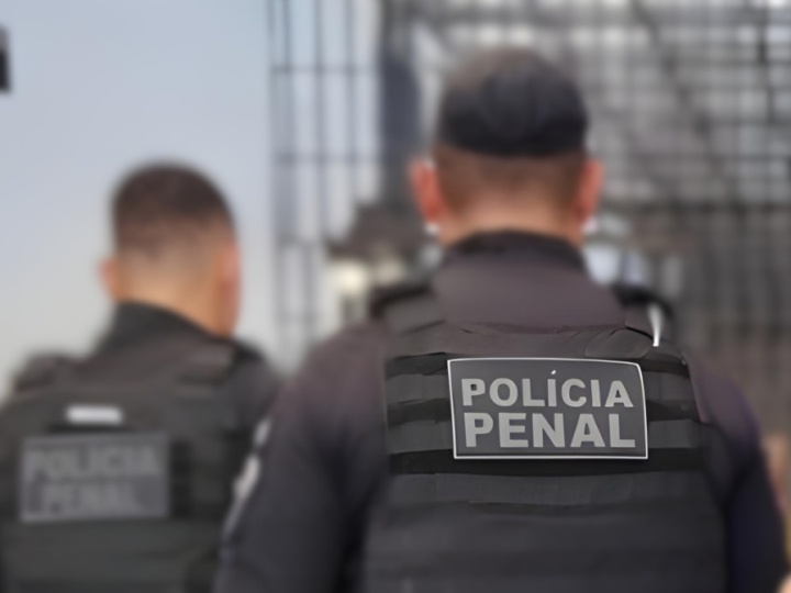 Advogado é detido ao ser flagrado com substâncias suspeitas ao entrar na PCE